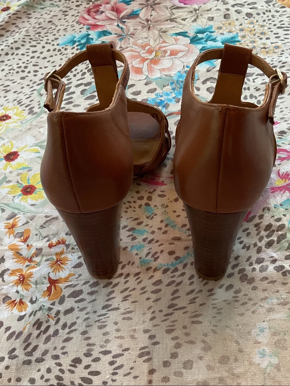 Sezane High Cristy Leather T-Strap Block Heel Sandals